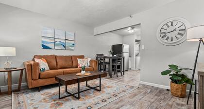 Pet friendly - 2 Bedroom Apt