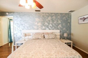 3 bedrooms, iron/ironing board, free WiFi, bed sheets