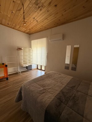 5 chambres, Wi-Fi, draps fournis