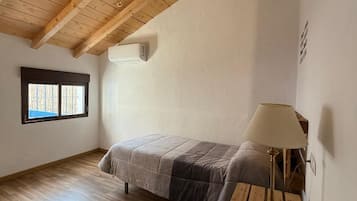 5 habitaciones, wifi y ropa de cama