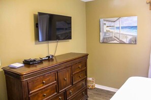 1 makuuhuone, silitysrauta/-lauta, ilmainen Wi-Fi, vuodevaatteet