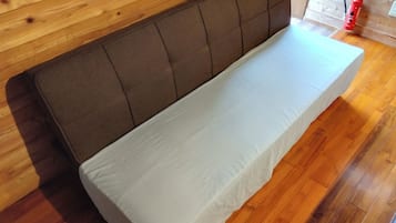 Bureau, chambres insonorisées, Wi-Fi gratuit, draps fournis