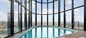 New to VRBO: Luxurious Apt with Serene Lake Views