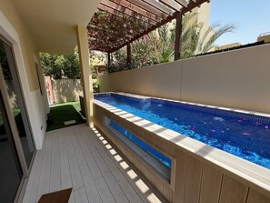 Pool - Feel Good Luxury Villa with Private Pool (Abu Dhabi)