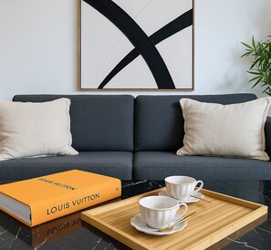 Interior - Cosy studio - Eiffel Tower & Invalides (Paris)