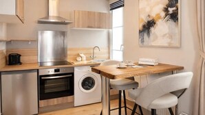 Private kitchen - Cosy studio - Eiffel Tower & Invalides (Paris)