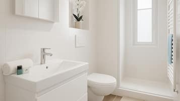 Een douche, een haardroger, handdoeken