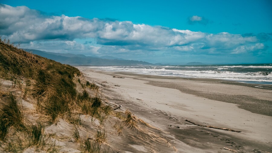 Lake Mahinapua Hotel