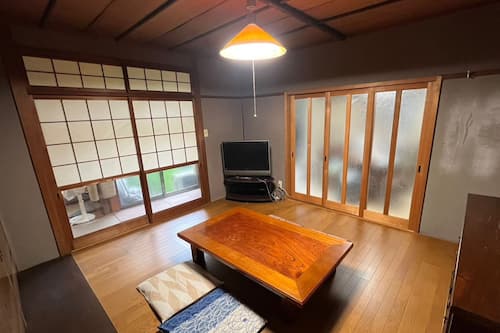 Marui | Living area | 35-inch LCD TV with digital channels, offices