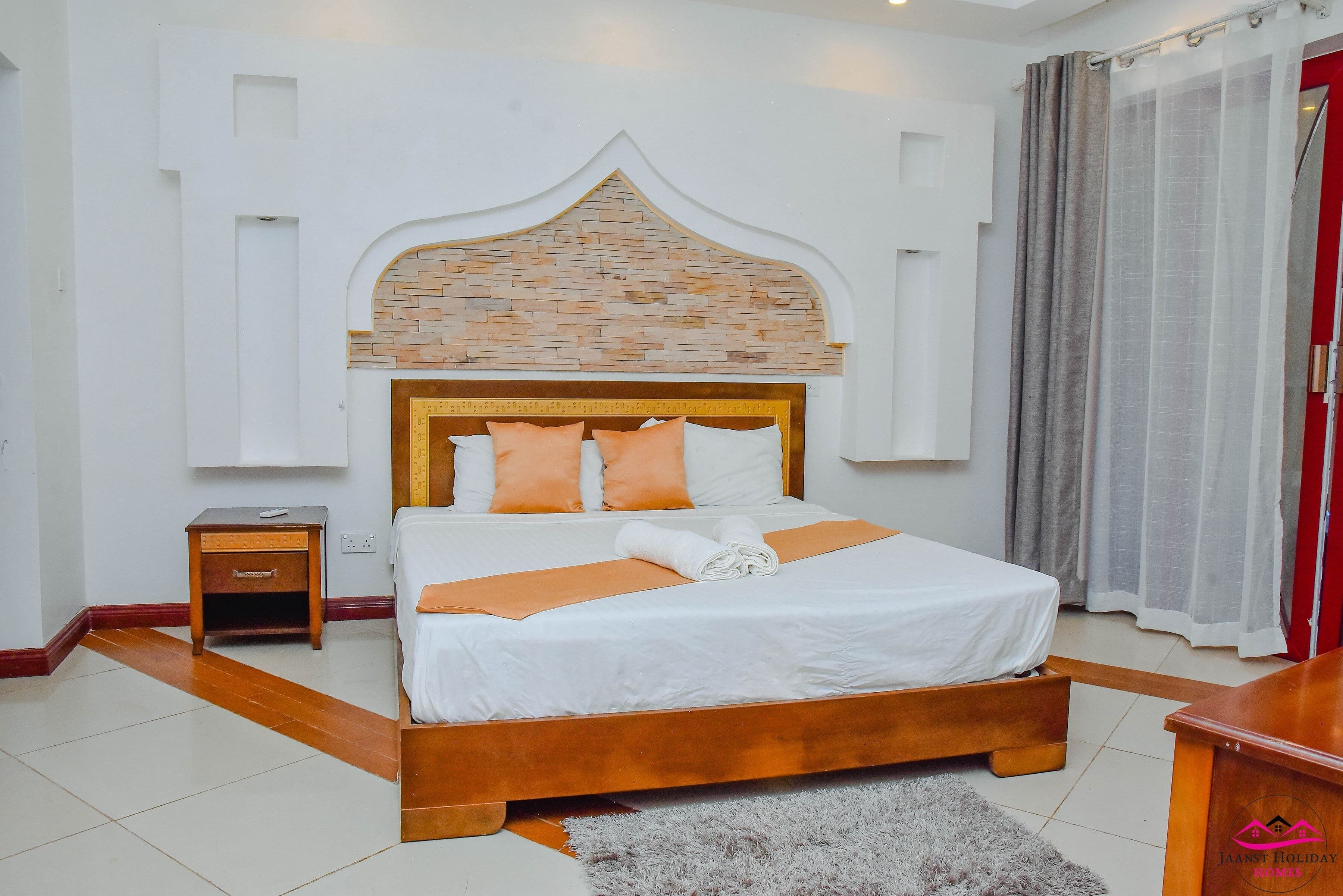 Free minibar items, individually furnished, desk, laptop workspace