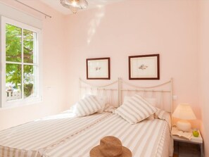 3 Schlafzimmer, Schreibtisch, Internetzugang