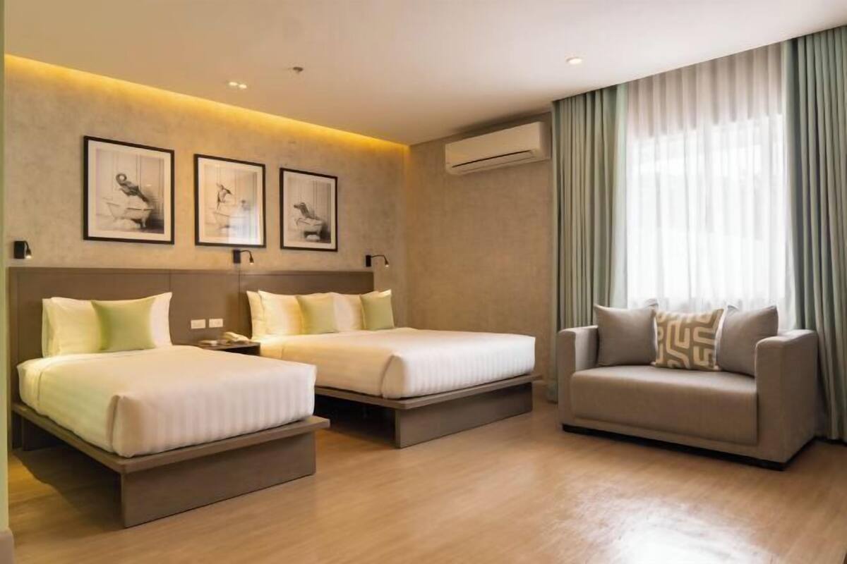 In-room safe, desk, blackout curtains, iron/ironing board (on request)