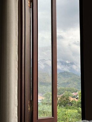 Interior - Villa Luang Prabang, entire place w/Garden, ideal for Groups/Families up to 8Pax (Luang Prabang)