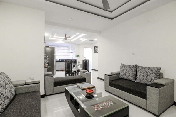 Interior - Lilas Abode Homestay,centrally located,free wi-fi - Room 2 (Jaipur)