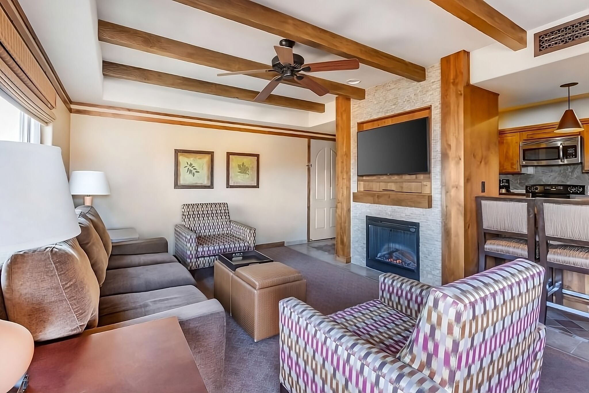 Your Relaxing Getaway Awaits! Fully-equipped Kitchen Parking, Outdoor Pool! - Sedona, AZ