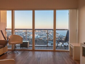 View from property - 10 Quay Court (Newquay)