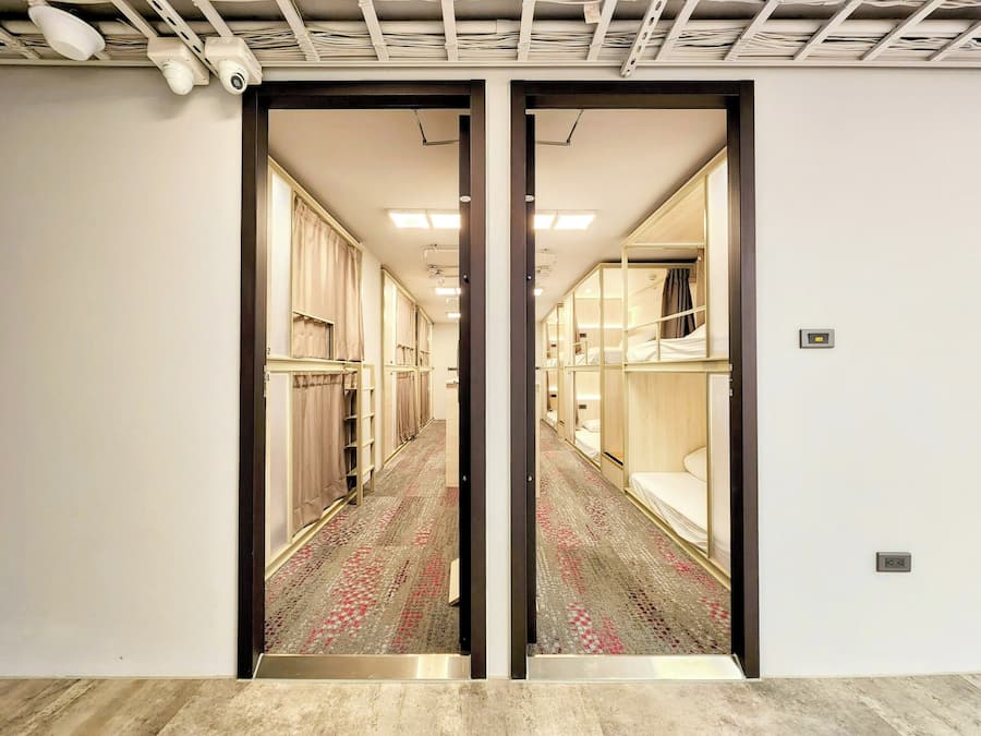 Couette en duvet d'oie, Wi-Fi gratuit, draps fournis