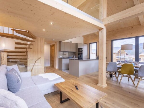 TV - Penthouse # 2c mit Sauna&Außenbadewanne by Interhome (Sankt Georgen am Kreischberg)