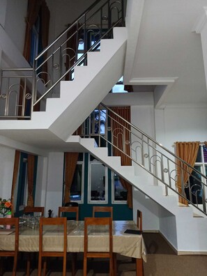 Interior - EXPRESS O 91442 Bgp- Guest House (Banjarbaru)