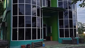 Bagian depan properti