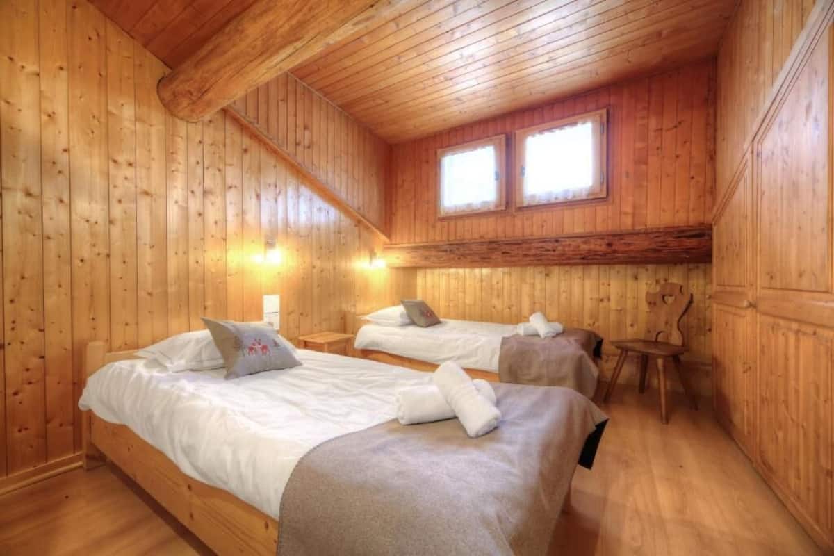Classic Room | WiFi (free), bed sheets