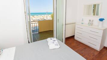 House, 2 Bedrooms, Balcony, Ocean View | 2 bedrooms, soundproofing