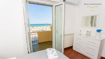House, 2 Bedrooms, Balcony, Ocean View | 2 bedrooms, soundproofing