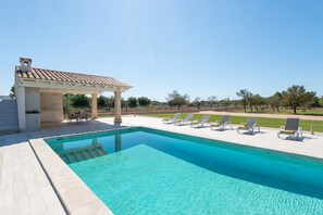 Utomhuspool