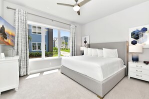4 bedrooms, iron/ironing board, Internet, bed sheets