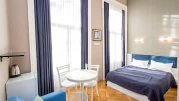 1 bedroom, blackout curtains, iron/ironing board, free WiFi