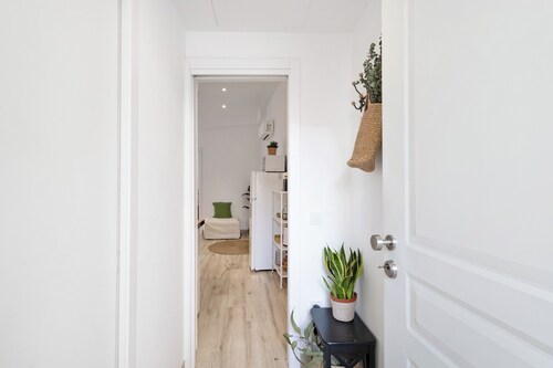 Apartment Privat Sant Celoni Montseny Barcelona with Balcony and Wi-Fi.