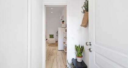 Apartment Privat Sant Celoni Montseny Barcelona with Balcony and Wi-Fi.