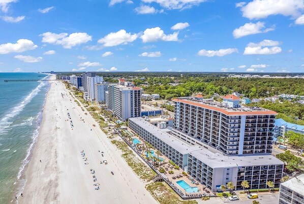 Exterior - Beach Bum: Oceanfront Suite With Views 8th Floor (Myrtle Beach)