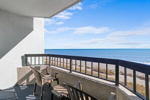 Property grounds - Enchanting Seaside Oceanfront Suite 4th Floor (Myrtle Beach)