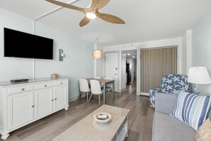 TV - Seaside Tranquility Spacious Suite 5th Floor (Myrtle Beach)