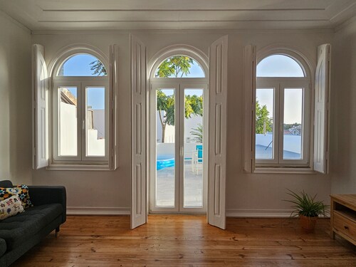 Holiday Apartment "Casa Semedo" with Private Terrace, Balcony & Wi-Fi