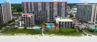 Resort View 3 Bedroom Condo Spacious Coastal Haven