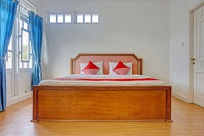 Deluxe Double Room | View from room - SPOT ON 91225 Kota Bunga Homestay Syariah (Cipanas)