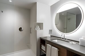 Towels - Courtyard by Marriott Modesto North (Modesto)