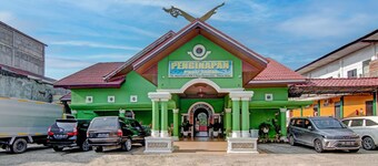 OYO 92497 페낭가판 파시르 인다 시아리아, 모뉴먼트 파크 시티 샌드 펭가라이안 근처