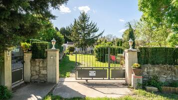 Overnattingsstedets uteområder