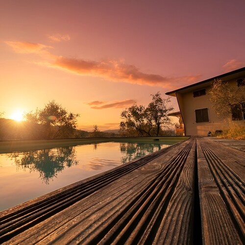 Maison de vacances "Villa Gli Ulivi" avec vue sur les montagnes, piscine privée et Wi-Fi