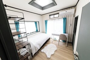 舒适独立别墅 | 5 多间卧室、办公桌、遮光窗帘、免费 WiFi