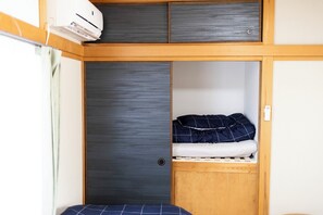 舒适独立别墅 | 5 多间卧室、办公桌、遮光窗帘、免费 WiFi