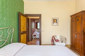 2 camere, ferro/asse da stiro, culla da viaggio, Wi-Fi gratuito