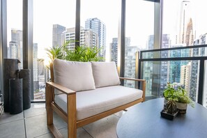 Property grounds - The Cosmopolitan Crown , Parking & VIP Amenities (Southbank)