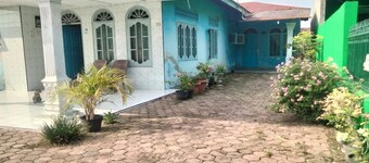 Ani Nur Syariah 民宿 O  