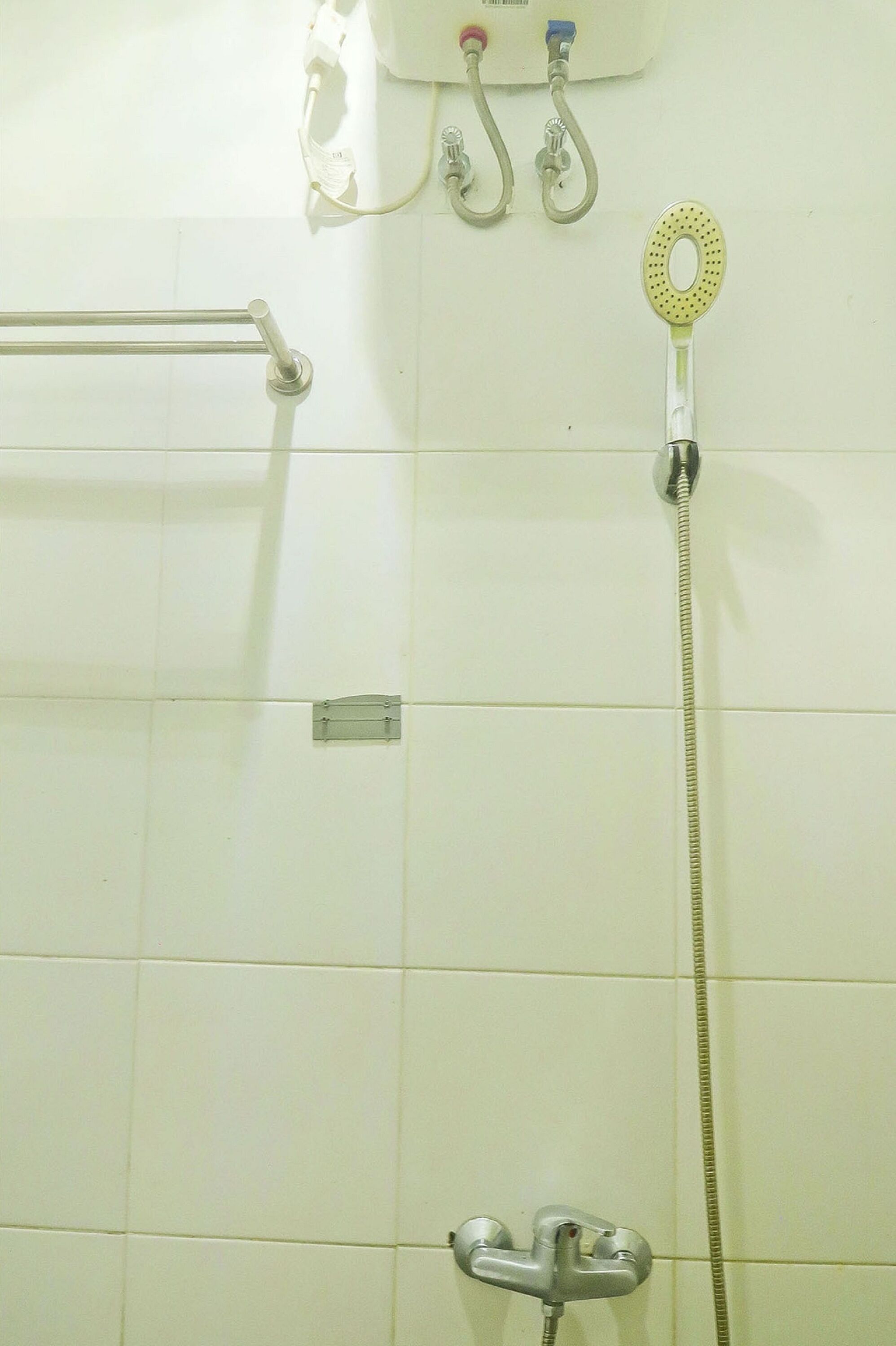 Standard Double Room | Bathroom | Shower, towels, soap