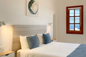1 bedroom, in-room safe, iron/ironing board, free WiFi