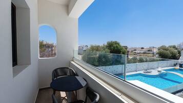 Premium tweepersoonskamer | Uitzicht vanuit de kamer